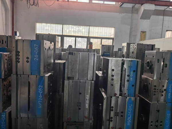 注塑模具加工有哪些注意事项